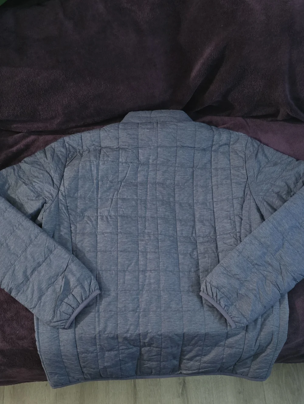 Cutter & Buck lightweight quilted